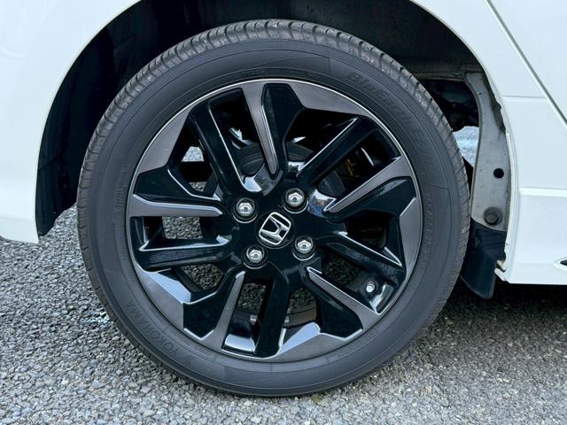 Ｎ－ＷＧＮカスタム Ｇ　ターボＳＳ２トーンカラースタイルパッケージ【特別仕様車】　【禁煙車／８型ナビ】【クルーズコントロール／ハーフレザーシート】【ＥＴＣ／バックカメラ／ドライブレコーダー】【ＨＩＤヘッドライト／オートライト】【パドルシフト】【オートエアコン／純正１５インチＡＷ］（35枚目）