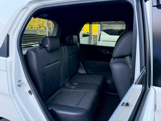 Ｎ－ＷＧＮカスタム Ｇ　ターボＳＳ２トーンカラースタイルパッケージ【特別仕様車】　【禁煙車／８型ナビ】【クルーズコントロール／ハーフレザーシート】【ＥＴＣ／バックカメラ／ドライブレコーダー】【ＨＩＤヘッドライト／オートライト】【パドルシフト】【オートエアコン／純正１５インチＡＷ］（41枚目）