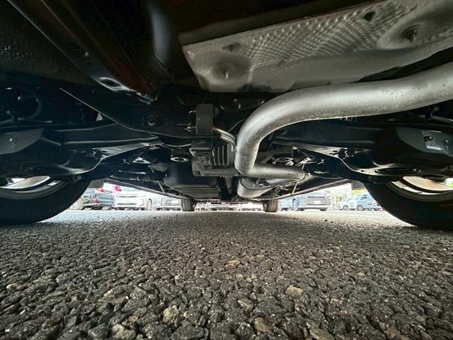 アルファード ２．５Ｇ【４ＷＤ／８人乗り】【１１型フリップダウンモニター】　【純正１０型ナビ／衝突軽減システム】【追従クルコン／コーナーセンサー】【ハーフレザーシート／電動シート】【パワーバックドア／前後ドラレコ／ＥＴＣ／バックカメラ】【ＬＥＤヘッドライト／フルセグＴＶ】（5枚目）