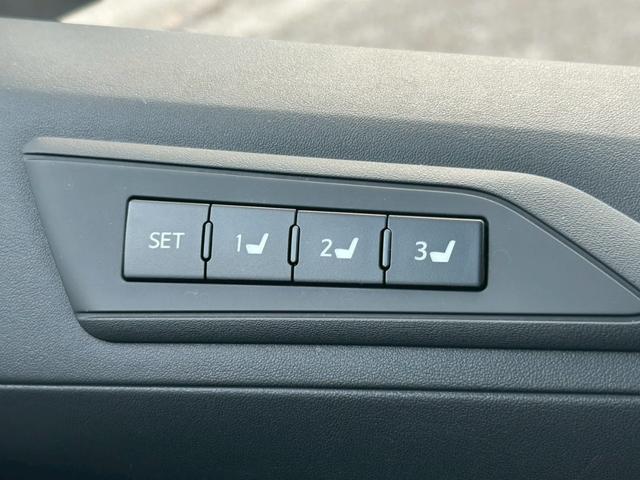 アルファード ２．５Ｇ【４ＷＤ／８人乗り】【１１型フリップダウンモニター】　【純正１０型ナビ／衝突軽減システム】【追従クルコン／コーナーセンサー】【ハーフレザーシート／電動シート】【パワーバックドア／前後ドラレコ／ＥＴＣ／バックカメラ】【ＬＥＤヘッドライト／フルセグＴＶ】（22枚目）