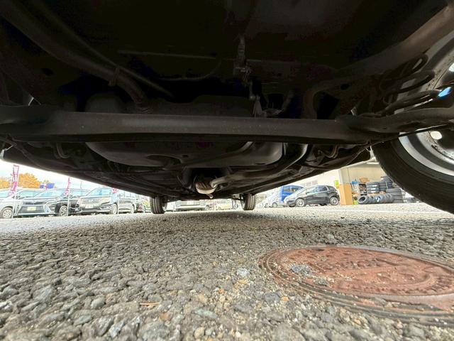 ハスラー ＪスタイルＩＩ【全方位モニター付ＭＯＰ９インチナビ／禁煙車】　【衝突軽減システム／車線逸脱警告／追従クルコン／コーナーセンサー】【フルセグＴＶ／ＢＴ接続／ＣＤ・ＤＶＤ再生】【前席シートヒーター】【ＬＥＤヘッドライト／ルーフレール】【ＵＳＢ充電ポート】（5枚目）