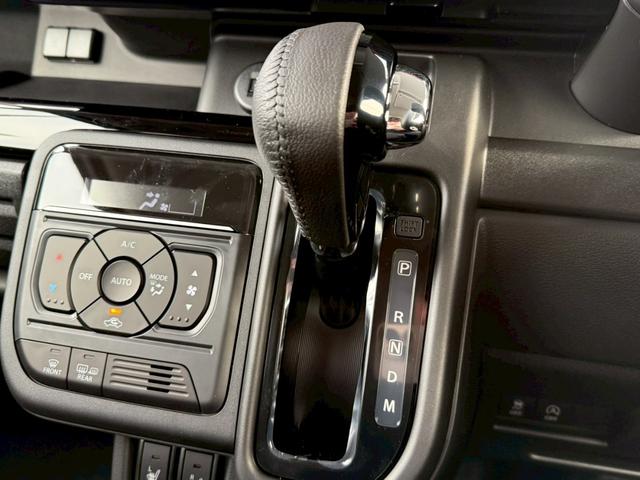 スペーシアカスタム ハイブリッドXSターボ【届出済未使用車/4WD/全方位ナビ】 【スズキコネクト9型全方位ナビ/フルセグ/BT接続】【コーナーセンサー/追従クルコン/衝突軽減】【ハーフレザー/シートヒーター/オットマン/両側電動ドア】【LEDライト/フォグ】【パドルシフト】(28枚目)