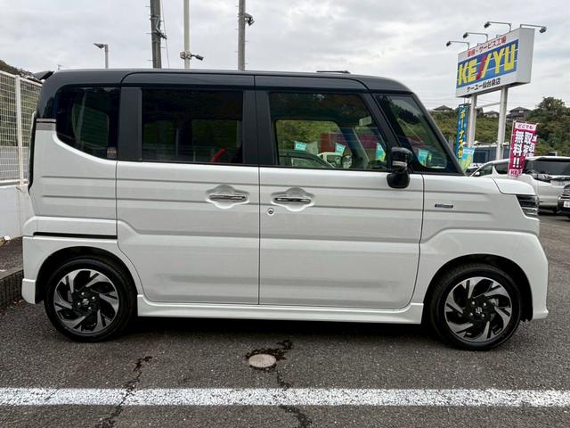 スペーシアカスタム ハイブリッドXSターボ【届出済未使用車/4WD/全方位ナビ】 【スズキコネクト9型全方位ナビ/フルセグ/BT接続】【コーナーセンサー/追従クルコン/衝突軽減】【ハーフレザー/シートヒーター/オットマン/両側電動ドア】【LEDライト/フォグ】【パドルシフト】(48枚目)