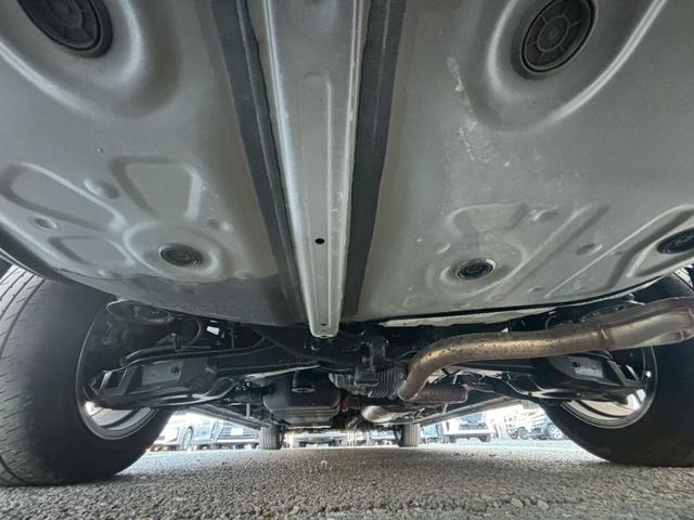 アルファードハイブリッド Ｓ　タイプゴールド【愛知仕入／４ＷＤ／モデリスタフルエアロ】　【シグネチェーイルミ／後席フリップダウンモニター／レーダー探知機／ＴＶキット】【ディスプレイオーディオナビ付／バックカメラ／フルセグ／ＥＴＣ】【バックカメラ／両側電動ドア／１００Ｖ電源／ハーフレザー】（5枚目）