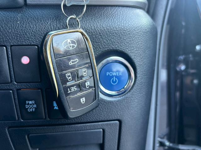 アルファードハイブリッド Ｓ　タイプゴールド【愛知仕入／４ＷＤ／モデリスタフルエアロ】　【シグネチェーイルミ／後席フリップダウンモニター／レーダー探知機／ＴＶキット】【ディスプレイオーディオナビ付／バックカメラ／フルセグ／ＥＴＣ】【バックカメラ／両側電動ドア／１００Ｖ電源／ハーフレザー】（49枚目）