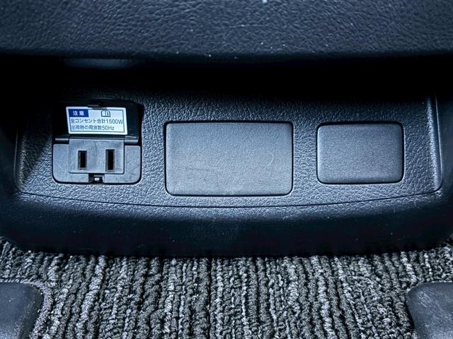 アルファードハイブリッド Ｓ　タイプゴールド【愛知仕入／４ＷＤ／モデリスタフルエアロ】　【シグネチェーイルミ／後席フリップダウンモニター／レーダー探知機／ＴＶキット】【ディスプレイオーディオナビ付／バックカメラ／フルセグ／ＥＴＣ】【バックカメラ／両側電動ドア／１００Ｖ電源／ハーフレザー】（57枚目）