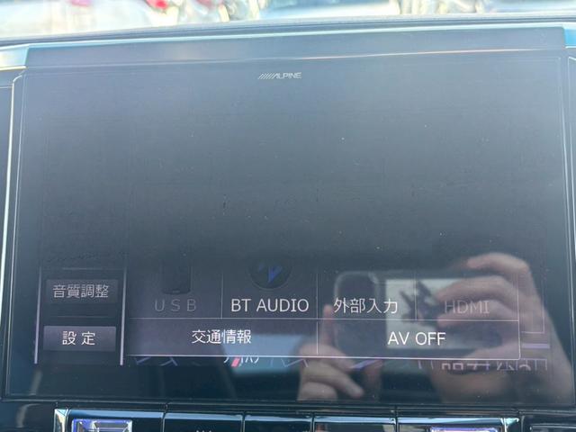 ヴェルファイアハイブリッド ＺＲ【愛知県仕入／４ＷＤ／禁煙／ツインサンルーフ】　【ＴＲＤフルエアロ／１１型ＢＩＧＸ／後席フリップダウンモニター】【追従クルコン／ブラインドスポットモニター／クリアランスソナー】【両側電動ドア／ＬＥＤライト／ツインＡ／Ｃ】【ＨＤＭＩ／１００Ｖ電源】（38枚目）