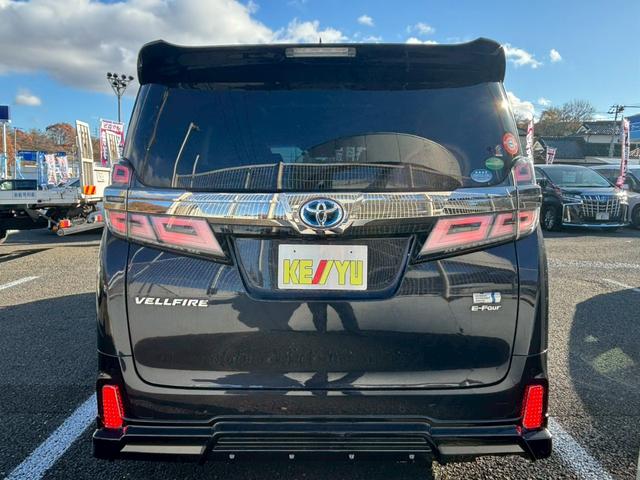 ヴェルファイアハイブリッド ＺＲ【愛知県仕入／４ＷＤ／禁煙／ツインサンルーフ】　【ＴＲＤフルエアロ／１１型ＢＩＧＸ／後席フリップダウンモニター】【追従クルコン／ブラインドスポットモニター／クリアランスソナー】【両側電動ドア／ＬＥＤライト／ツインＡ／Ｃ】【ＨＤＭＩ／１００Ｖ電源】（60枚目）