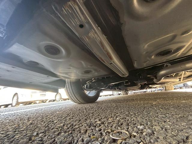 ヴェルファイアハイブリッド ＺＲ【愛知県仕入／４ＷＤ／禁煙／ツインサンルーフ】　【ＴＲＤフルエアロ／１１型ＢＩＧＸ／後席フリップダウンモニター】【追従クルコン／ブラインドスポットモニター／クリアランスソナー】【両側電動ドア／ＬＥＤライト／ツインＡ／Ｃ】【ＨＤＭＩ／１００Ｖ電源】（72枚目）