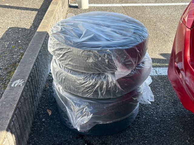 年２回オイル交換時のオイル代無料＆２４時間ロードサービスのケーユーメンバーズカードや３年間のオイル交換無制限、定期点検整備代、消耗品の交換がセットになった【３年メンテナンスパック】もございます☆