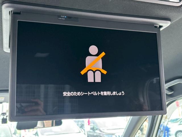 ノア S-Z【大阪府仕入】【プレミアムサウンドシステム】【禁煙車】 【10.5型ディスプレイ/14型フリップダウンモニター】【前後ドラレコ連動デジタルインナーミラー】【両側電動スライドドア】【追従クルコン/車線逸脱警告】【ハーフレザー/シートヒーター】【ETC2.0】(10枚目)