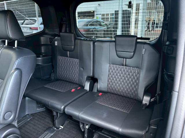 ノア S-Z【大阪府仕入】【プレミアムサウンドシステム】【禁煙車】 【10.5型ディスプレイ/14型フリップダウンモニター】【前後ドラレコ連動デジタルインナーミラー】【両側電動スライドドア】【追従クルコン/車線逸脱警告】【ハーフレザー/シートヒーター】【ETC2.0】(47枚目)