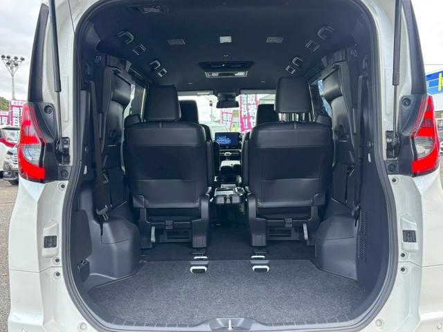 ノア S-Z【大阪府仕入】【プレミアムサウンドシステム】【禁煙車】 【10.5型ディスプレイ/14型フリップダウンモニター】【前後ドラレコ連動デジタルインナーミラー】【両側電動スライドドア】【追従クルコン/車線逸脱警告】【ハーフレザー/シートヒーター】【ETC2.0】(48枚目)