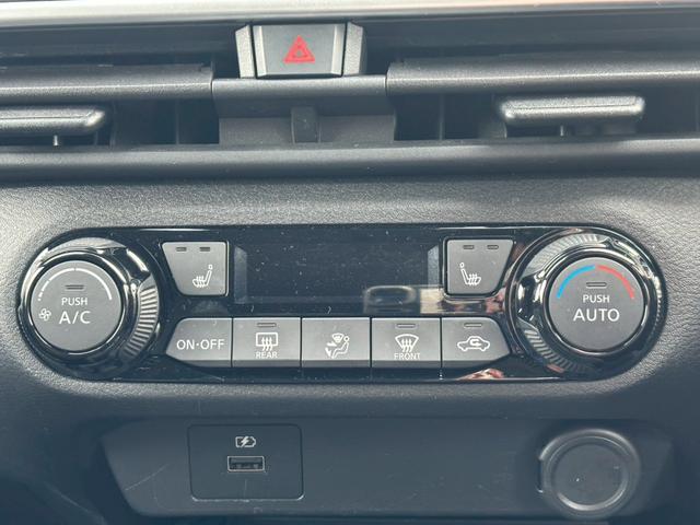 ノート Ｘ　ＦＯＵＲ　【４ＷＤ】【禁煙】【衝突軽減】　【ＳＤナビ／バックカメラ／ＢＴ接続】【ドライブレコーダー】【コーナーセンサー／車線逸脱警告】【ステアヒーター／シートヒーター】【オートライト】【ＥＴＣ】【アイドリングストップ】【電子パーキング】（10枚目）