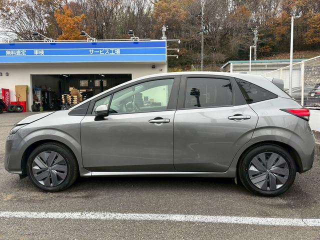 ノート Ｘ　ＦＯＵＲ　【４ＷＤ】【禁煙】【衝突軽減】　【ＳＤナビ／バックカメラ／ＢＴ接続】【ドライブレコーダー】【コーナーセンサー／車線逸脱警告】【ステアヒーター／シートヒーター】【オートライト】【ＥＴＣ】【アイドリングストップ】【電子パーキング】（20枚目）