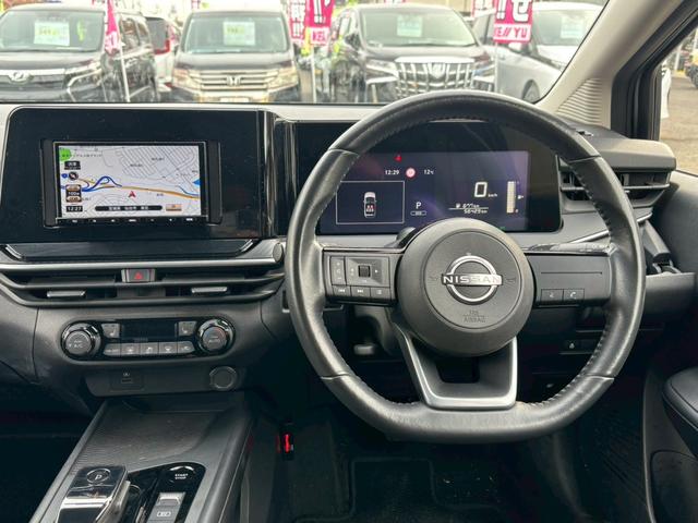 ノート Ｘ　ＦＯＵＲ　【４ＷＤ】【禁煙】【衝突軽減】　【ＳＤナビ／バックカメラ／ＢＴ接続】【ドライブレコーダー】【コーナーセンサー／車線逸脱警告】【ステアヒーター／シートヒーター】【オートライト】【ＥＴＣ】【アイドリングストップ】【電子パーキング】（21枚目）