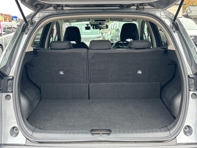 ノート Ｘ　ＦＯＵＲ　【４ＷＤ】【禁煙】【衝突軽減】　【ＳＤナビ／バックカメラ／ＢＴ接続】【ドライブレコーダー】【コーナーセンサー／車線逸脱警告】【ステアヒーター／シートヒーター】【オートライト】【ＥＴＣ】【アイドリングストップ】【電子パーキング】（31枚目）