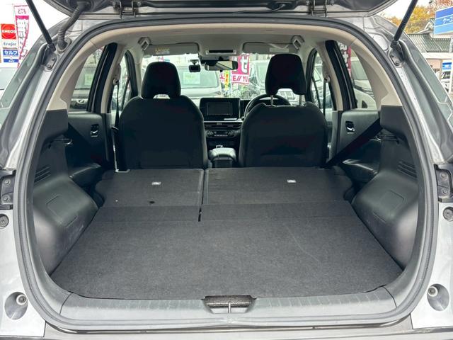 ノート Ｘ　ＦＯＵＲ　【４ＷＤ】【禁煙】【衝突軽減】　【ＳＤナビ／バックカメラ／ＢＴ接続】【ドライブレコーダー】【コーナーセンサー／車線逸脱警告】【ステアヒーター／シートヒーター】【オートライト】【ＥＴＣ】【アイドリングストップ】【電子パーキング】（33枚目）