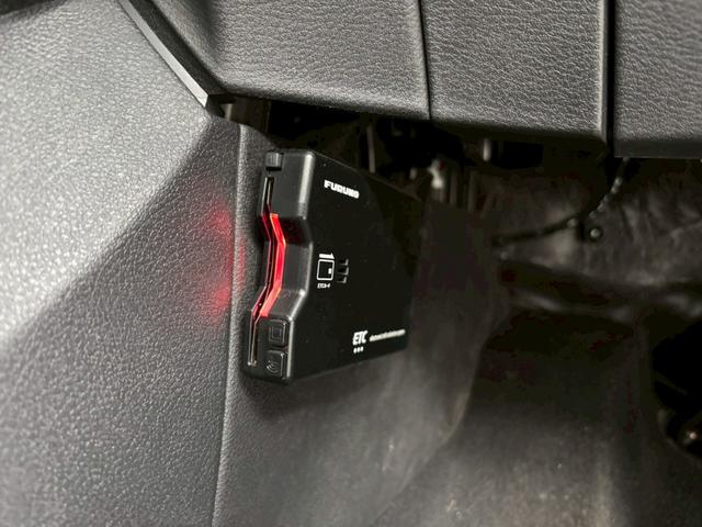 ノート Ｘ　ＦＯＵＲ　【４ＷＤ】【禁煙】【衝突軽減】　【ＳＤナビ／バックカメラ／ＢＴ接続】【ドライブレコーダー】【コーナーセンサー／車線逸脱警告】【ステアヒーター／シートヒーター】【オートライト】【ＥＴＣ】【アイドリングストップ】【電子パーキング】（44枚目）