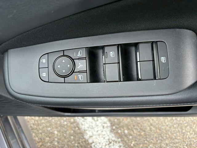 ノート Ｘ　ＦＯＵＲ　【４ＷＤ】【禁煙】【衝突軽減】　【ＳＤナビ／バックカメラ／ＢＴ接続】【ドライブレコーダー】【コーナーセンサー／車線逸脱警告】【ステアヒーター／シートヒーター】【オートライト】【ＥＴＣ】【アイドリングストップ】【電子パーキング】（46枚目）