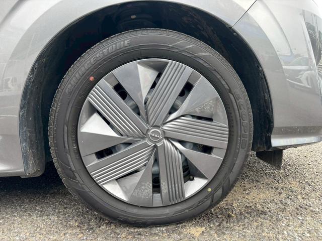 ノート Ｘ　ＦＯＵＲ　【４ＷＤ】【禁煙】【衝突軽減】　【ＳＤナビ／バックカメラ／ＢＴ接続】【ドライブレコーダー】【コーナーセンサー／車線逸脱警告】【ステアヒーター／シートヒーター】【オートライト】【ＥＴＣ】【アイドリングストップ】【電子パーキング】（55枚目）