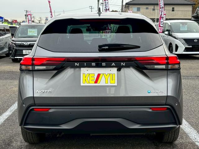 ノート Ｘ　ＦＯＵＲ　【４ＷＤ】【禁煙】【衝突軽減】　【ＳＤナビ／バックカメラ／ＢＴ接続】【ドライブレコーダー】【コーナーセンサー／車線逸脱警告】【ステアヒーター／シートヒーター】【オートライト】【ＥＴＣ】【アイドリングストップ】【電子パーキング】（60枚目）