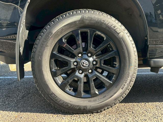 ランドクルーザープラド ＴＸ　Ｌパッケージ・ブラックエディション【サンルーフ／禁煙】　【寒冷地仕様／ワンオーナー車／７人乗り】【夏＆冬タイヤＡＷ／純正エンスタ／フロント熱線】【純正９型ナビ／バックカメラ／ＥＴＣ２．０】【衝突軽減／追従クルコン」【ブラックレザーシート／シートヒーター】（30枚目）