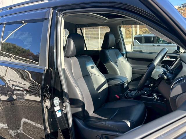 ランドクルーザープラド ＴＸ　Ｌパッケージ・ブラックエディション【サンルーフ／禁煙】　【寒冷地仕様／ワンオーナー車／７人乗り】【夏＆冬タイヤＡＷ／純正エンスタ／フロント熱線】【純正９型ナビ／バックカメラ／ＥＴＣ２．０】【衝突軽減／追従クルコン」【ブラックレザーシート／シートヒーター】（36枚目）