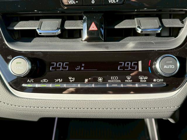 カローラクロス ハイブリッド　Ｚ【４ＷＤ／登録済み未使用車／後期型】　【パノラミックルーフ／全周囲モニター／アドバンスドパーク】【衝突軽減システム／車線逸脱警告／ブラインドスポットモニター／追従クルコン】【純正１０．５型ナビ機能付ＤＡ／フルセグＴＶ／ＥＴＣ２．０】（17枚目）