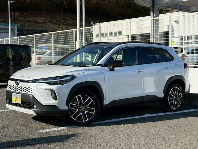 カローラクロス ハイブリッド　Ｚ【４ＷＤ／登録済み未使用車／後期型】　【パノラミックルーフ／全周囲モニター／アドバンスドパーク】【衝突軽減システム／車線逸脱警告／ブラインドスポットモニター／追従クルコン】【純正１０．５型ナビ機能付ＤＡ／フルセグＴＶ／ＥＴＣ２．０】（23枚目）