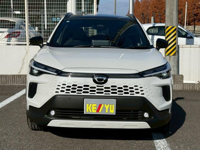 カローラクロス ハイブリッド　Ｚ【４ＷＤ／登録済み未使用車／後期型】　【パノラミックルーフ／全周囲モニター／アドバンスドパーク】【衝突軽減システム／車線逸脱警告／ブラインドスポットモニター／追従クルコン】【純正１０．５型ナビ機能付ＤＡ／フルセグＴＶ／ＥＴＣ２．０】（24枚目）