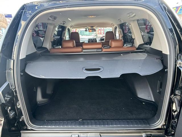 ランドクルーザープラド ＴＸ　Ｌパッケージ　７０ｔｈアニバーサリーリミテッド　【特別仕様車／愛知県仕入／４ＷＤ／禁煙】【ルーフレール／内装色サドルタン／シートベンチレーション】【クリアランスソナー／追従クルコン】【純正９型ナビ／バックカメラ／ＨＤＭＩ接続】【ＥＴＣ／ドラレコ】（26枚目）