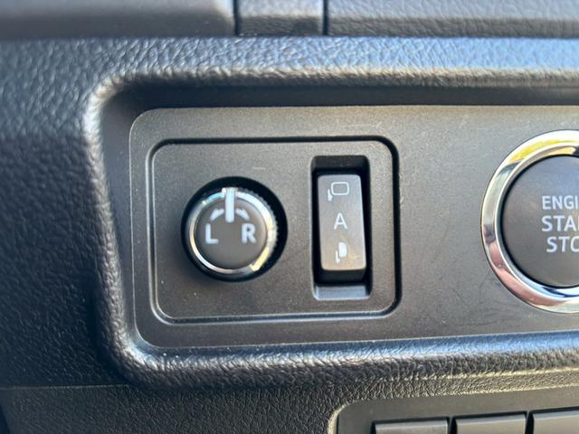 ランドクルーザープラド ＴＸ　Ｌパッケージ　７０ｔｈアニバーサリーリミテッド　【特別仕様車／愛知県仕入／４ＷＤ／禁煙】【ルーフレール／内装色サドルタン／シートベンチレーション】【クリアランスソナー／追従クルコン】【純正９型ナビ／バックカメラ／ＨＤＭＩ接続】【ＥＴＣ／ドラレコ】（40枚目）