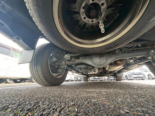 ランドクルーザープラド ＴＸ　Ｌパッケージ　７０ｔｈアニバーサリーリミテッド　【特別仕様車／愛知県仕入／４ＷＤ／禁煙】【ルーフレール／内装色サドルタン／シートベンチレーション】【クリアランスソナー／追従クルコン】【純正９型ナビ／バックカメラ／ＨＤＭＩ接続】【ＥＴＣ／ドラレコ】（67枚目）