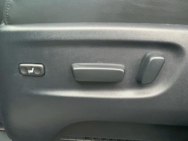 アルファードハイブリッド エグゼクティブラウンジ【神奈川仕入/寒冷地仕様/禁煙車】 【4WD/ツインサンルーフ/モデリスタエアロ/全方位カメラ】【JBLサウンド/フリップダウンモニター】【黒革電動/シートベンチレーション】【360℃ドラレコ/3眼LED/リヤフォグ/追従クルコン】(35枚目)