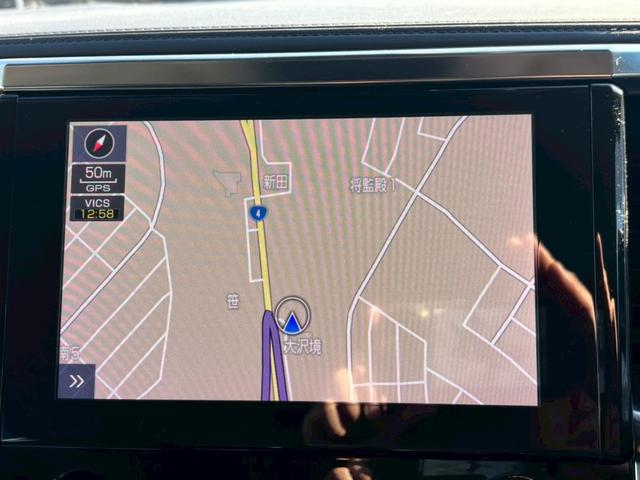 ヴェルファイア ２．５Ｚ【４ＷＤ／８人乗り】【９型ナビ＆１２型後席モニター】　【禁煙車／トヨタセーフティセンス】【衝突軽減システム／車線逸脱警告／追従クルコン】【フルセグＴＶ／ＢＴ接続／バックカメラ／ＥＴＣ２．０】【前後ドラレコ／両側電動スライドドア／ＡＣ１００Ｖ電源】（8枚目）