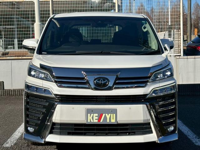 ヴェルファイア ２．５Ｚ【４ＷＤ／８人乗り】【９型ナビ＆１２型後席モニター】　【禁煙車／トヨタセーフティセンス】【衝突軽減システム／車線逸脱警告／追従クルコン】【フルセグＴＶ／ＢＴ接続／バックカメラ／ＥＴＣ２．０】【前後ドラレコ／両側電動スライドドア／ＡＣ１００Ｖ電源】（26枚目）