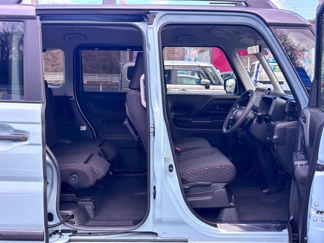 スペーシアギア ハイブリッドＸＺ　ターボ【４ＷＤ／届出済未使用車】　【全方位モニター付９型ナビ／スズキセーフティサポート】【衝突軽減システム／車線逸脱警告／追従クルコン】【両側電動スライド／ＬＥＤヘッドライト／パドルシフト】【フルセグＴＶ／ＢＴ接続】【シートヒーター】（48枚目）