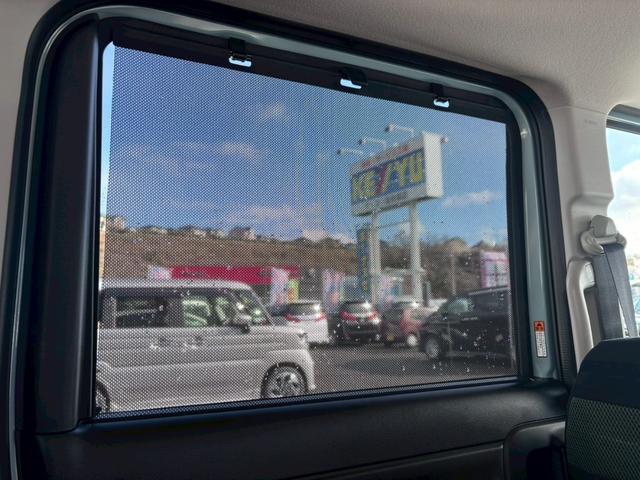 スペーシアギア ハイブリッドＸＺ　ターボ【４ＷＤ／届出済未使用車】　【全方位モニター付９型ナビ／スズキセーフティサポート】【衝突軽減システム／車線逸脱警告／追従クルコン】【両側電動スライド／ＬＥＤヘッドライト／パドルシフト】【フルセグＴＶ／ＢＴ接続】【シートヒーター】（65枚目）