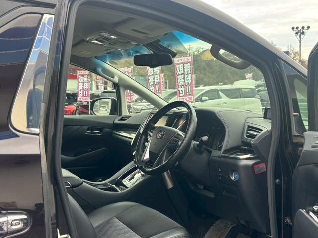 ヴェルファイアハイブリッド ＺＲ【禁煙／４ＷＤ／純正９インチナビ／ガナドールマフラー】　【クルコン／コーナーセンサー】【ハーフレザーシート／ＬＥＤヘッドライト】【前後ドラレコ／ＥＴＣ／バックカメラ／フルセグＴＶ／ＢＴ接続】【両側電動スライドドア／電動パーキング】【純正１７インチＡＷ】（36枚目）