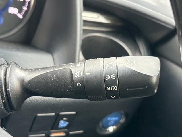 ヴェルファイアハイブリッド ＺＲ【禁煙／４ＷＤ／純正９インチナビ／ガナドールマフラー】　【クルコン／コーナーセンサー】【ハーフレザーシート／ＬＥＤヘッドライト】【前後ドラレコ／ＥＴＣ／バックカメラ／フルセグＴＶ／ＢＴ接続】【両側電動スライドドア／電動パーキング】【純正１７インチＡＷ】（54枚目）