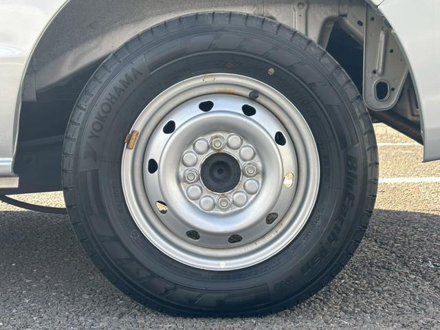 エブリイ ＰＡ【パートタイム４ＷＤ／ハイルーフ】【禁煙／ワンオーナー】　【衝突被害軽減システム】【車線逸脱警告】【リアコーナーセンサー】【両側手動スライドドア】【オートライト】【ヘッドライトレベライザー】【横滑り防止】【アイドリングスットプ】【スペキーあり】（50枚目）