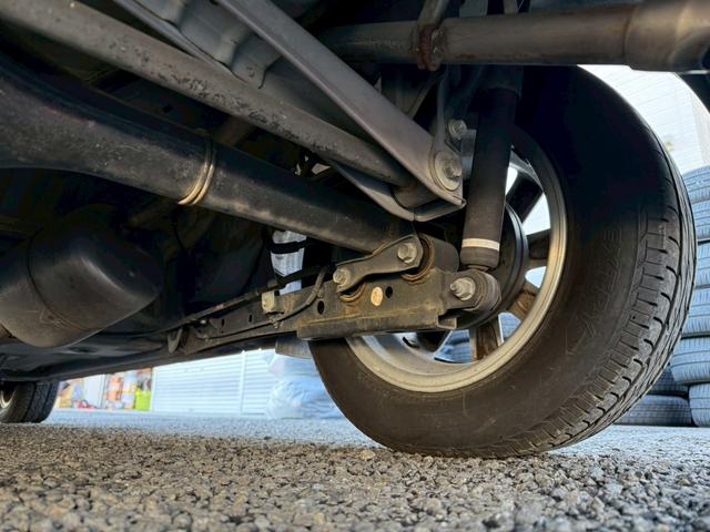 パッソ プラスハナ Gパッケージ【4WD/禁煙車/埼玉県仕入れ】 【冬タイヤセット付/スマートキー】【オートエアコン/ヘッドライトレベライザー】【ミラーウインカー/電動格納ドアミラー】【CD再生/フロントフォグランプ/トラクションコントロール】(7枚目)