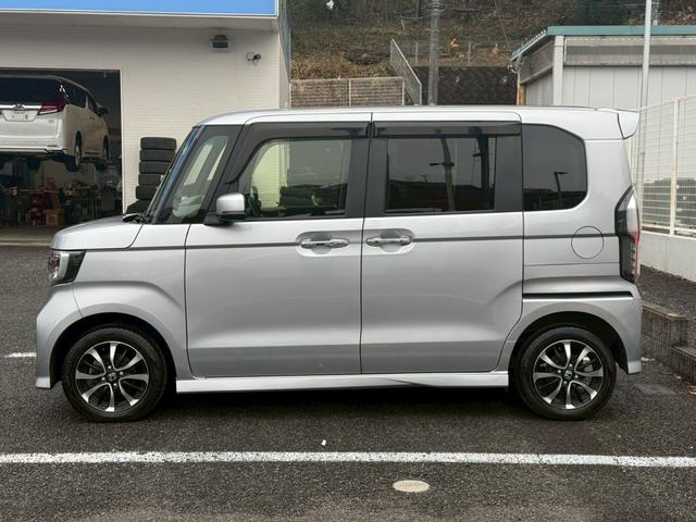 N-BOXカスタム G・Lホンダセンシング【夏&冬タイヤセット/4WD/禁煙車】 【純正エンジンスターター/衝突被害軽減システム/車線逸脱警告/クルコン】【電動スライドドア/イージークロージャー/ドライブレコーダー】【ETC/バックカメラ/シートヒーター】【ワンセグTV/BT接続】(28枚目)