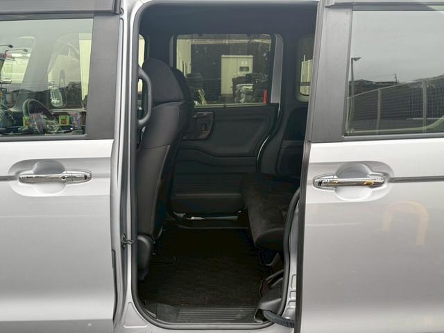 N-BOXカスタム G・Lホンダセンシング【夏&冬タイヤセット/4WD/禁煙車】 【純正エンジンスターター/衝突被害軽減システム/車線逸脱警告/クルコン】【電動スライドドア/イージークロージャー/ドライブレコーダー】【ETC/バックカメラ/シートヒーター】【ワンセグTV/BT接続】(41枚目)