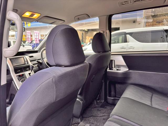 ���ЂŐ����̎ԗ��ɂ͂S�����̏��Օi���܂ޖ����ۏؕt�����I�v�V�����łP�N�܂��͂Q�N�̉����̕ۏ؁i�X�V�\�j�����p�Ӂ������̂��q�l�ł����S�􂨋߂��̃f�B�[���[����ɂĕۏ؏C�������󂯏o���܂���