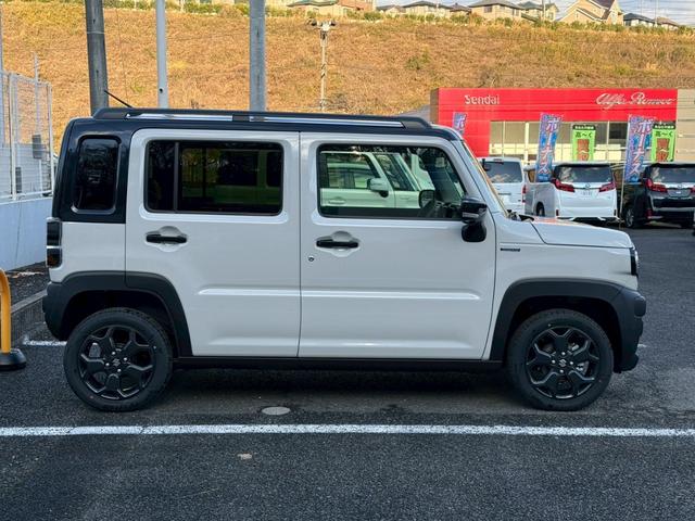 ハスラー タフワイルドターボ【4WD/届出済み未使用車】 【全方位モニター付き9型ナビ/フルセグTV/BT接続/CD・DVD再生】【衝突軽減システム/車線逸脱警告/追従クルコン】【シートヒーター/パドルシフト/LEDヘッドライト】【ルーフレール】(27枚目)
