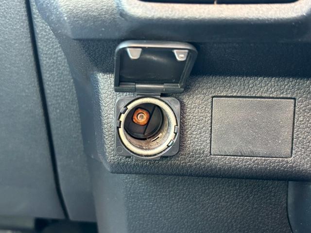 ハイゼットカーゴ ＤＸ【パートタイム４ＷＤ／禁煙車】【衝突被害軽減／車線逸脱】　【前後コーナーセンサー／オートヘッドライト】【パワーウィンドウ／キーレスエントリー】【電動格納ドアミラー／ヘッドライトレベライザー】【２０２４年式ＹＯＫＯＨＡＭＡスタッドレスタイヤ装着車】（18枚目）