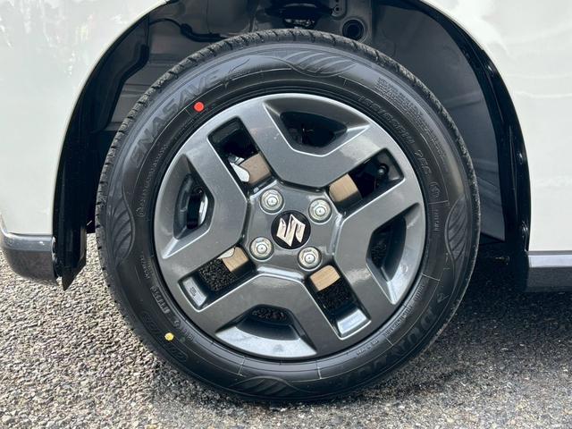スペーシアギア ハイブリッドＸＺ　ターボ【届出済未使用車／４ＷＤ】　【スズキコネクト９型全方位ナビ／ＢＴ接続／フルセグ】【衝突軽減／追従クルコン／レーンキープ】【ルーフレール／ＬＥＤ／フォグ】【ステアヒーター／シートヒーター】【両側電動ドア／アイドリングストップ】（68枚目）