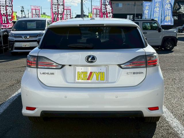 お見積りはもちろんお車の状態、装備、ご購入方法、追加で見たい写真などありましたら、お気軽に【在庫確認・見積依頼】ボタンや【００６６－９７０１－６４０１】をご利用ください。どちらも無料♪♪